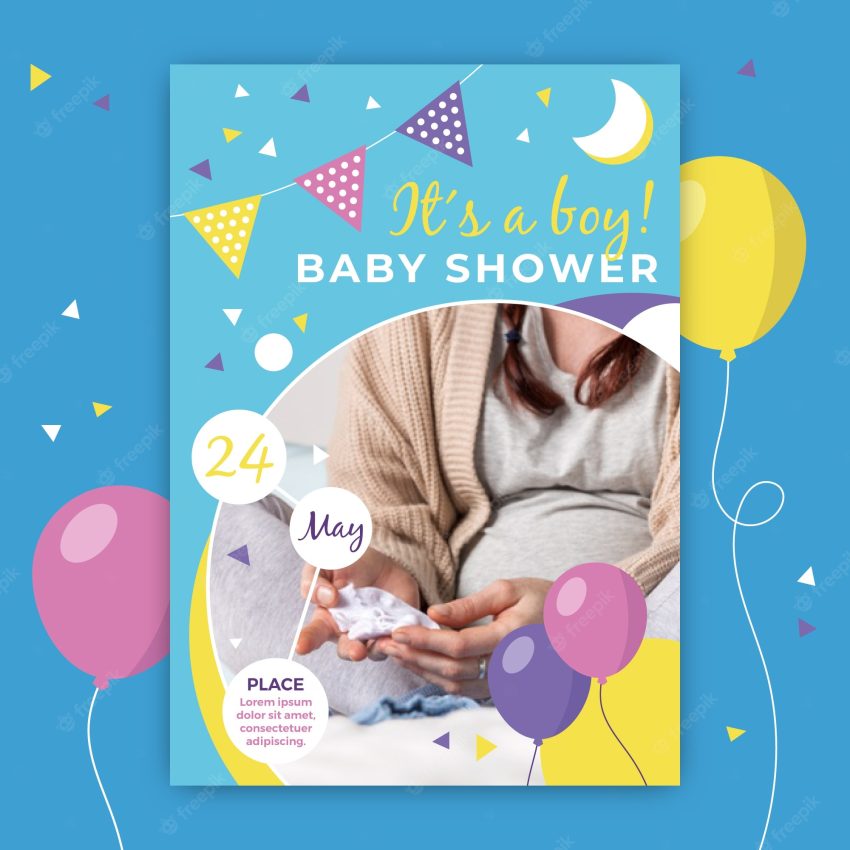 Baby shower invitation with picture of mom