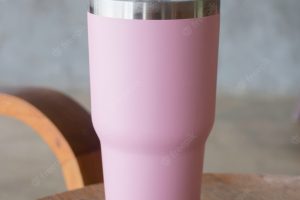 Thermos tumbler mug that made of stainless steel with metal drinking straw