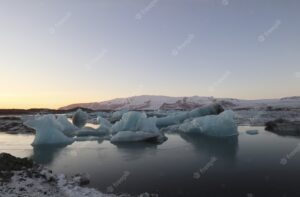 Beautiful scenery of jokulsarlon, glacier lagoon, iceland, europe during sunset